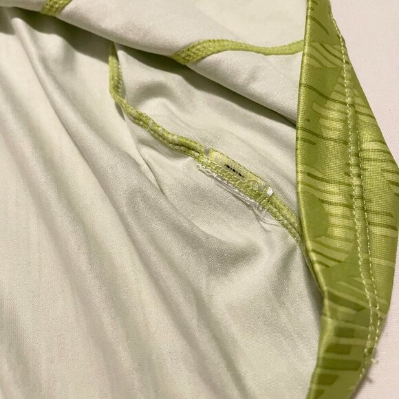 Reebok Activewear Tank Top Womens Size Medium - Picture 8 of 15